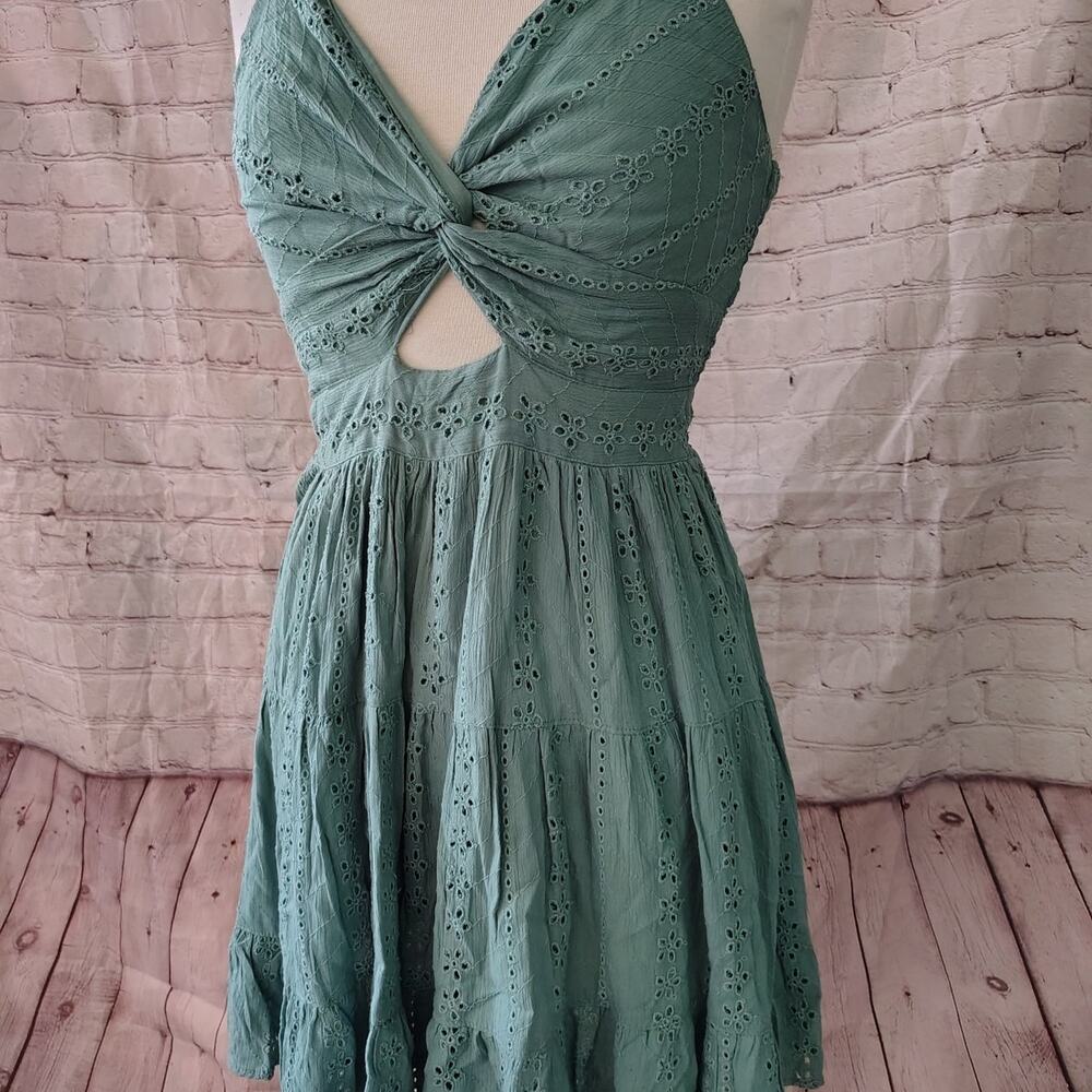 Angie Sage Green Eyelet Mini Dress - Picture 3 of 6